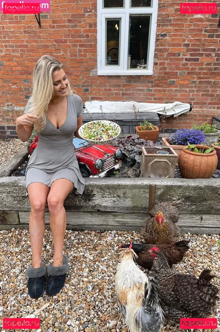 Hari Beavis Onlyfans Photo Gallery 