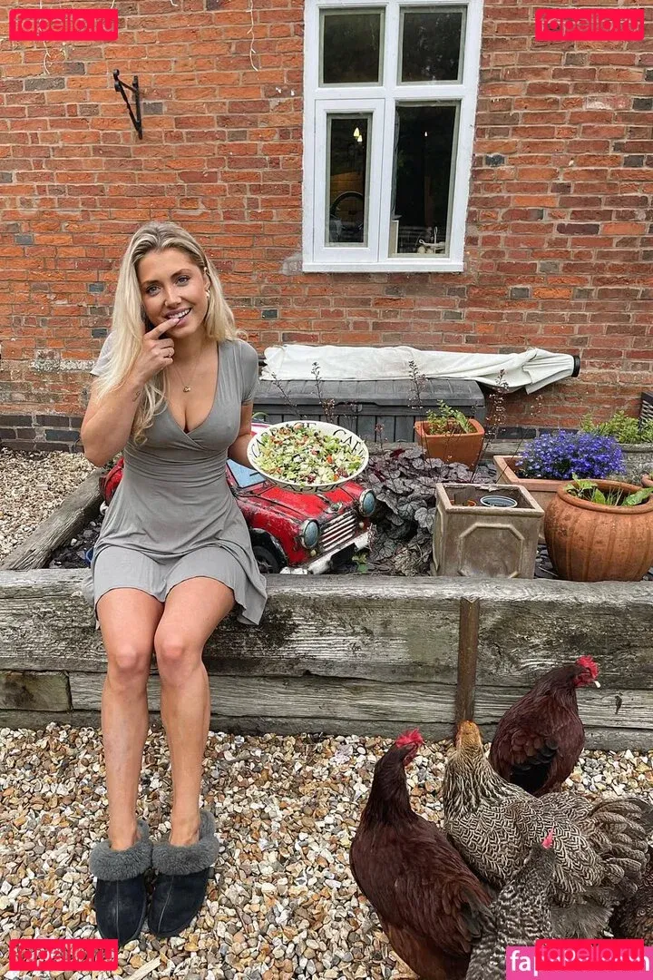 Hari Beavis Onlyfans Photo Gallery 