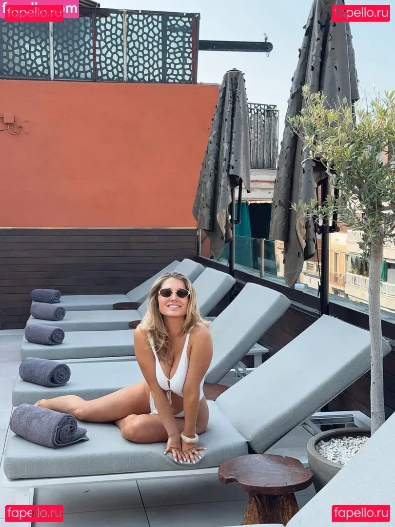 Hari Beavis Onlyfans Photo Gallery 