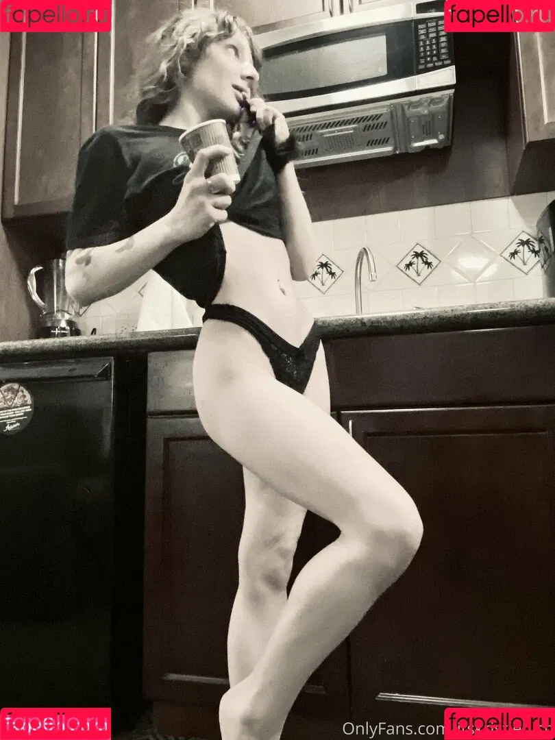 itskristiebish Onlyfans Photo Gallery 