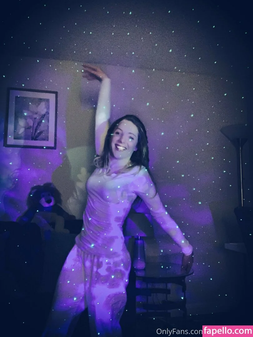 itskristiebish Onlyfans Photo Gallery 