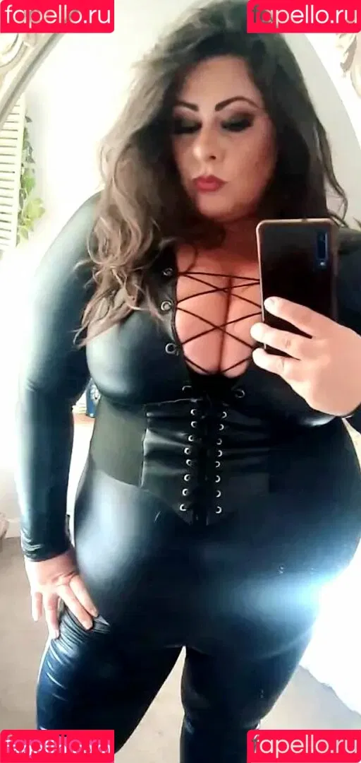 Annie Onlyfans Photo Gallery 