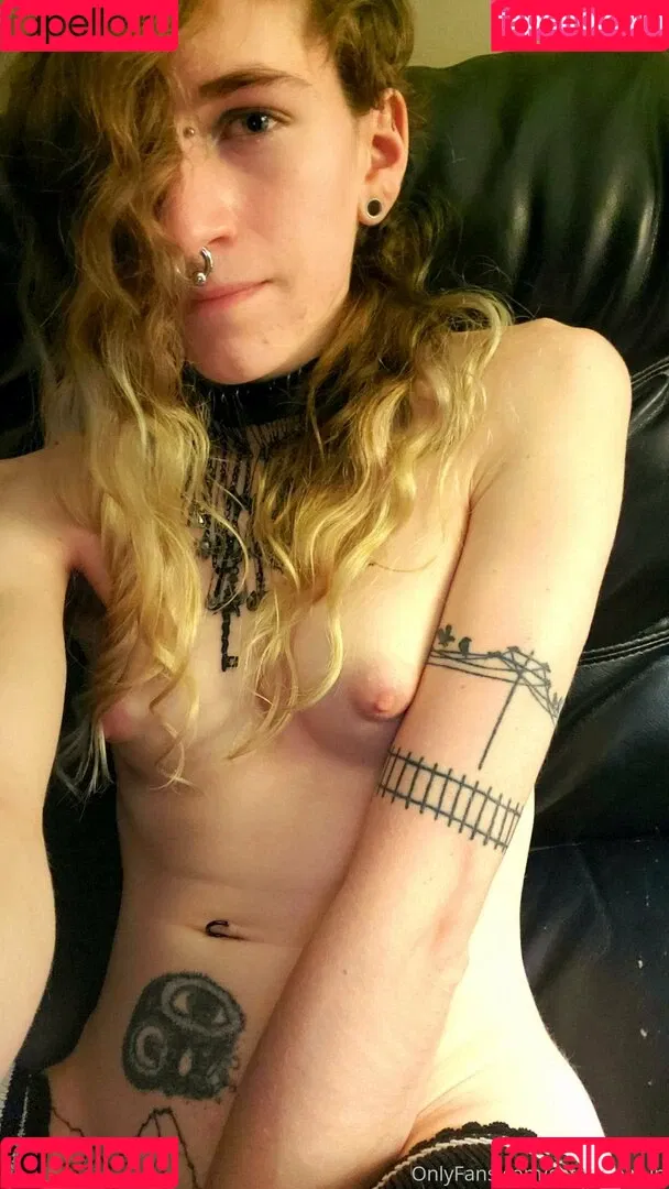 Safety Pinup Onlyfans Photo Gallery 