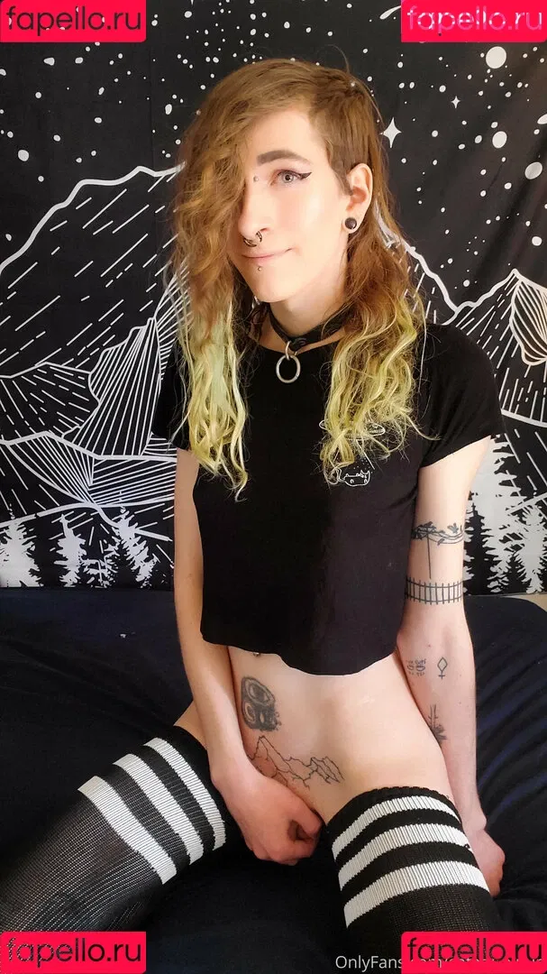 Safety Pinup Onlyfans Photo Gallery 