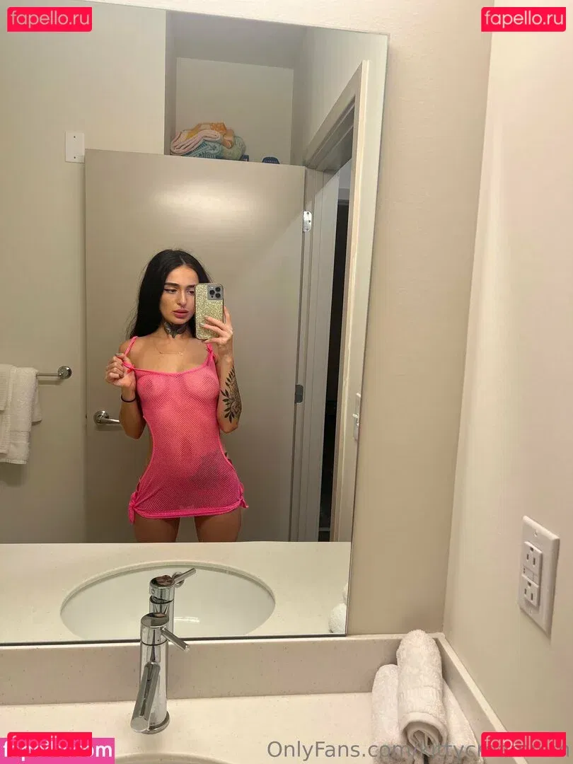 Kittycreammm Onlyfans Photo Gallery 