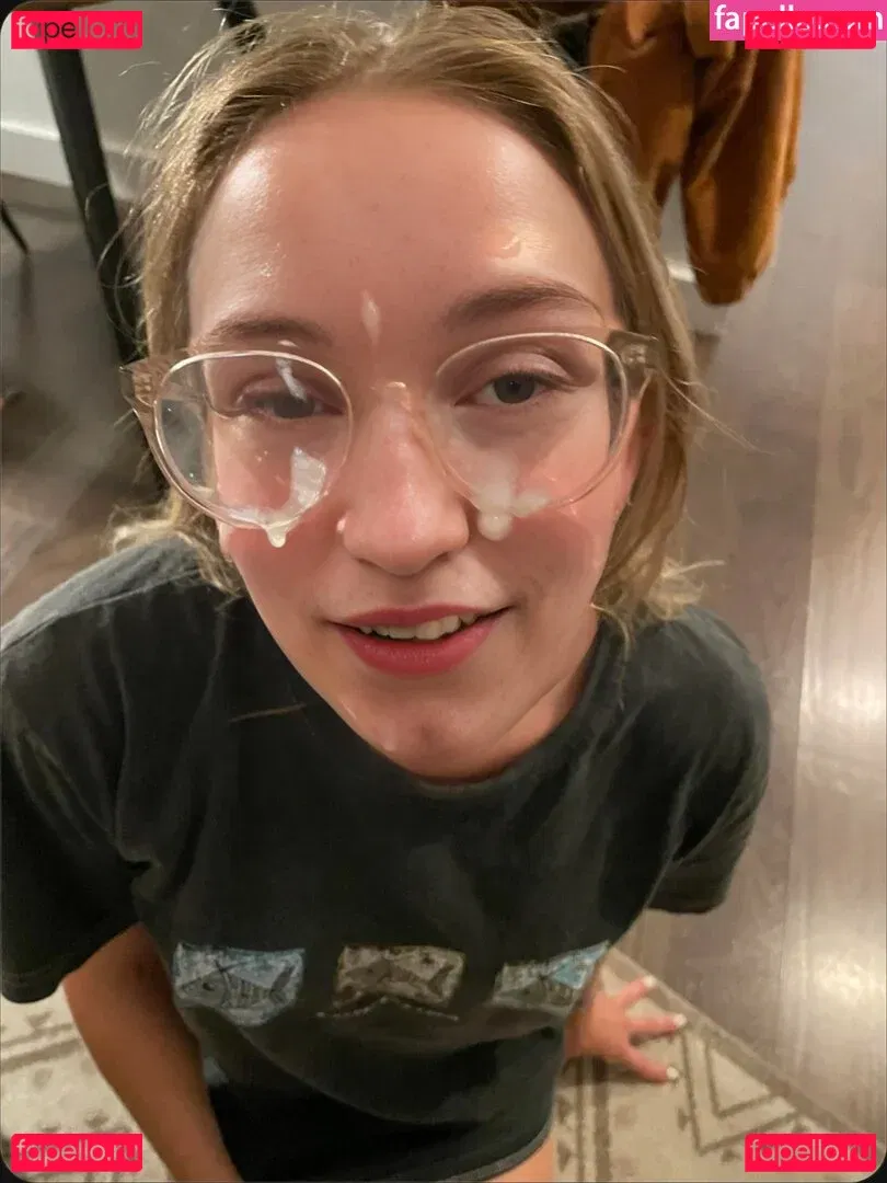 Sigrid Raabe Onlyfans Photo Gallery 