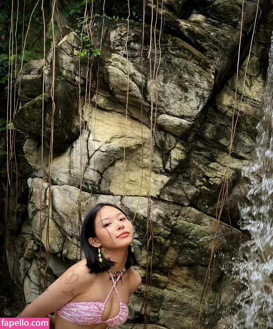 ozarayau Onlyfans Photo Gallery 