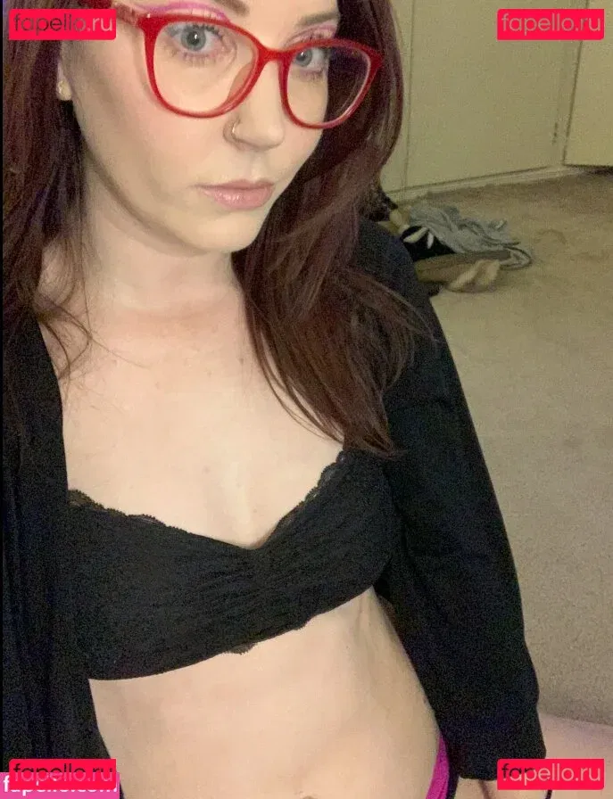 Mackenzie Stith Onlyfans Photo Gallery 