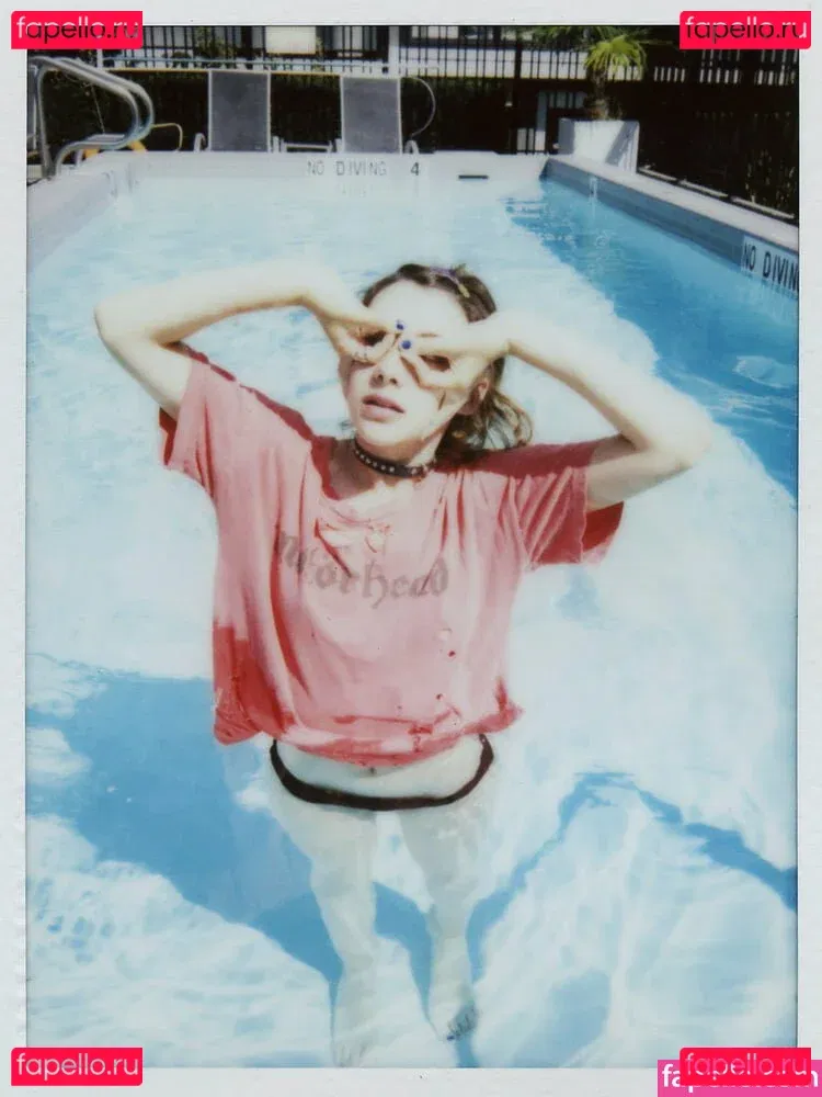 Hannah Marks Onlyfans Photo Gallery 