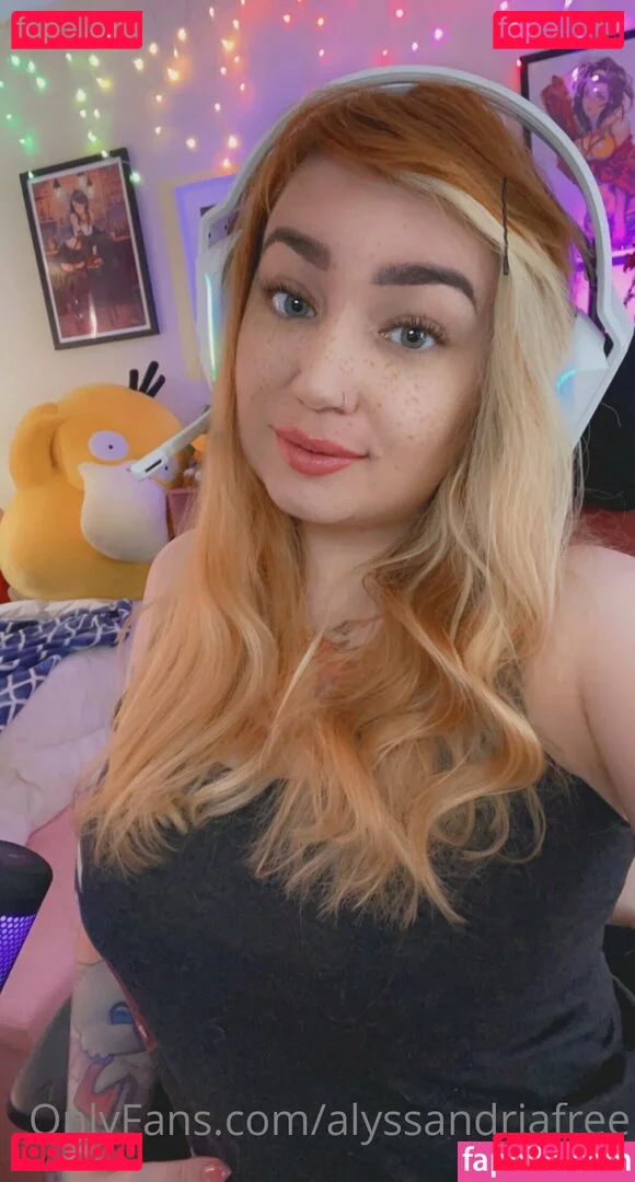 alyssandriafree Onlyfans Photo Gallery 