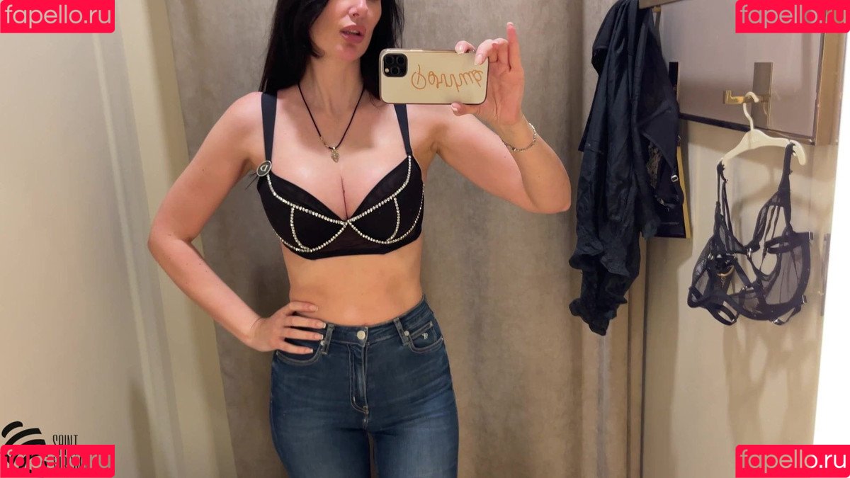 Liza Virgin Onlyfans Photo Gallery 