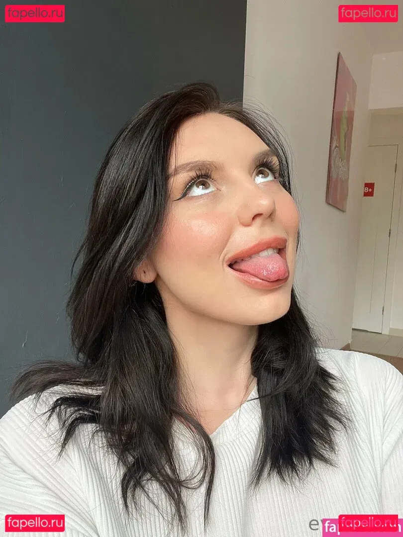 evasodaa Onlyfans Photo Gallery 