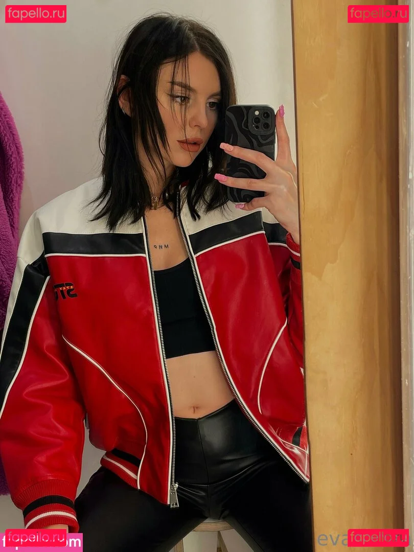 evasodaa Onlyfans Photo Gallery 