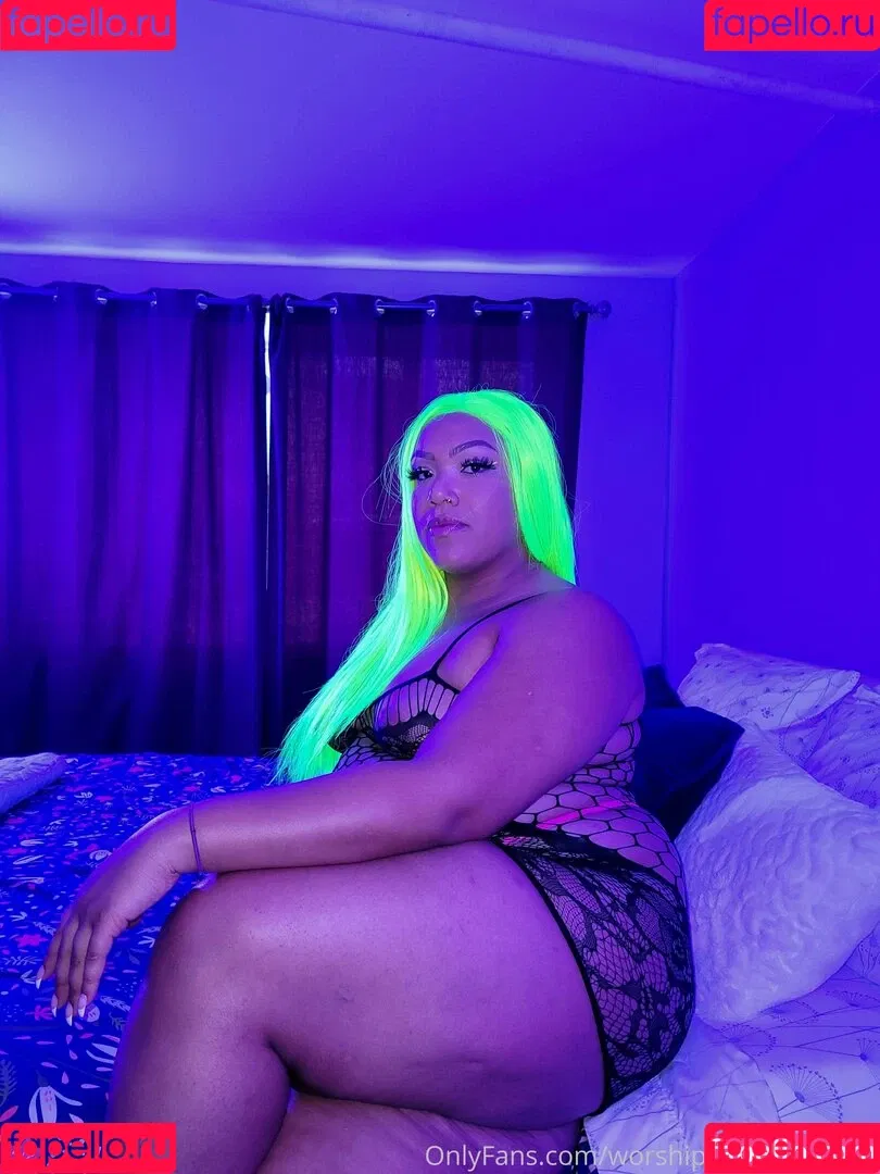worship_nicoles_soles Onlyfans Photo Gallery 