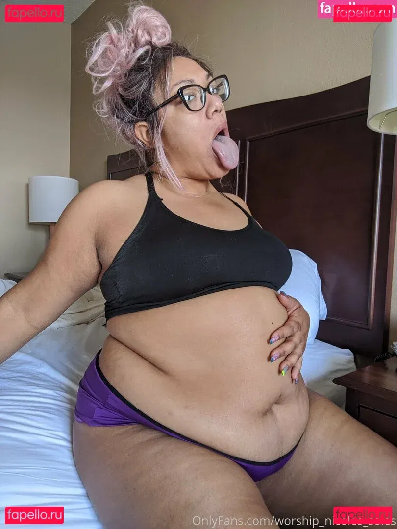 worship_nicoles_soles Onlyfans Photo Gallery 