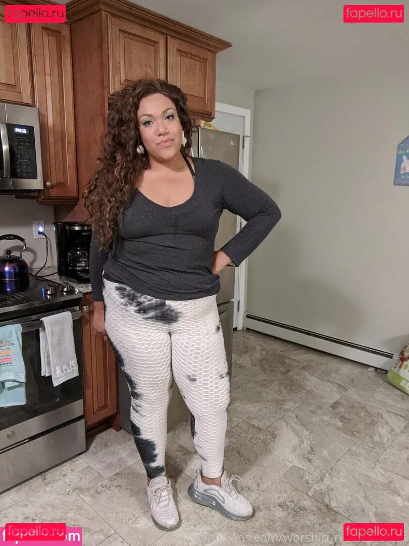 worship_nicoles_soles Onlyfans Photo Gallery 