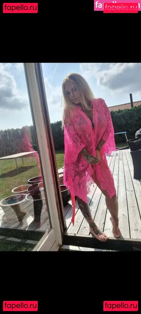 Nadia From Denmark Onlyfans Photo Gallery 