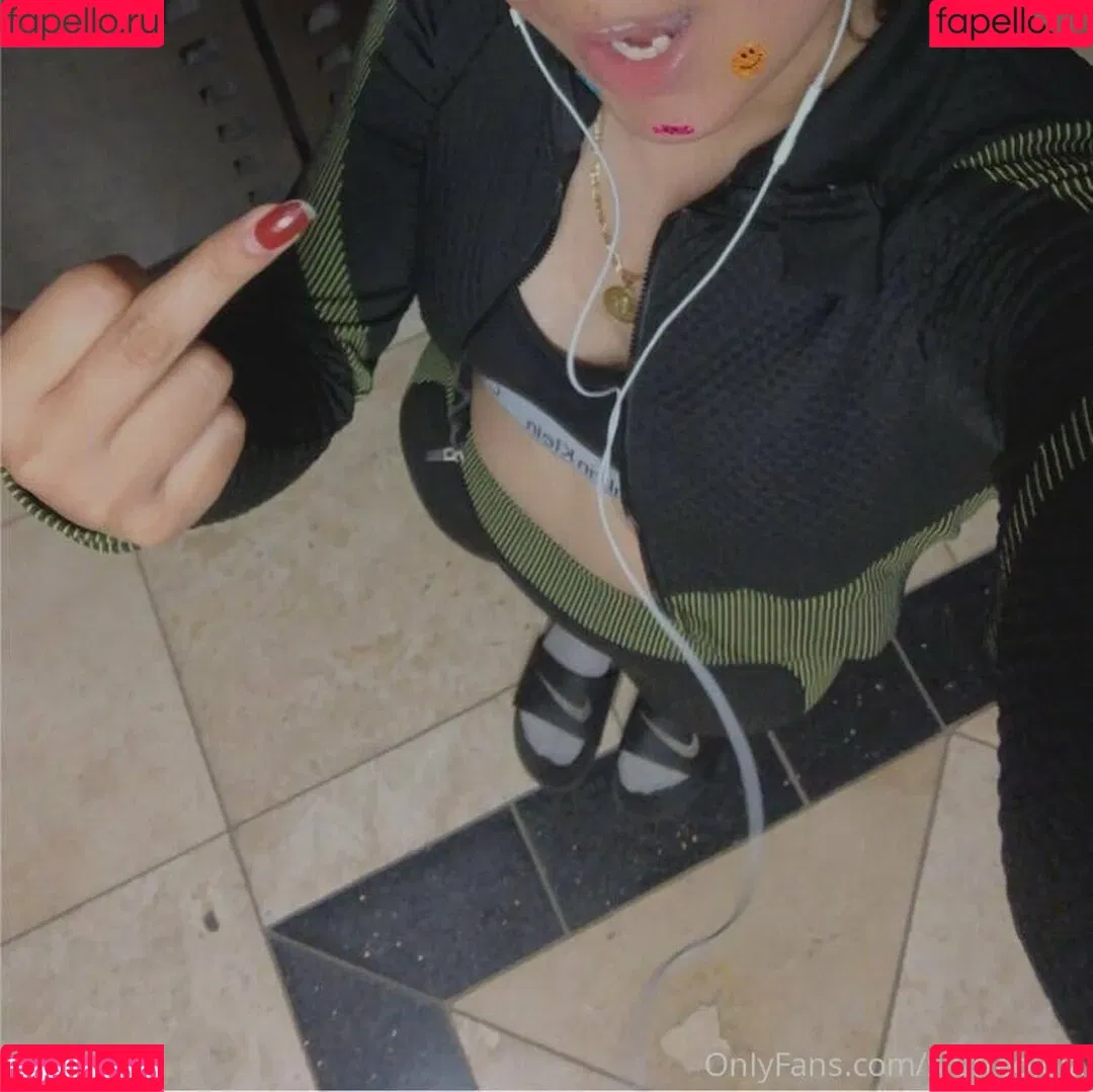 sluttedlola Onlyfans Photo Gallery 