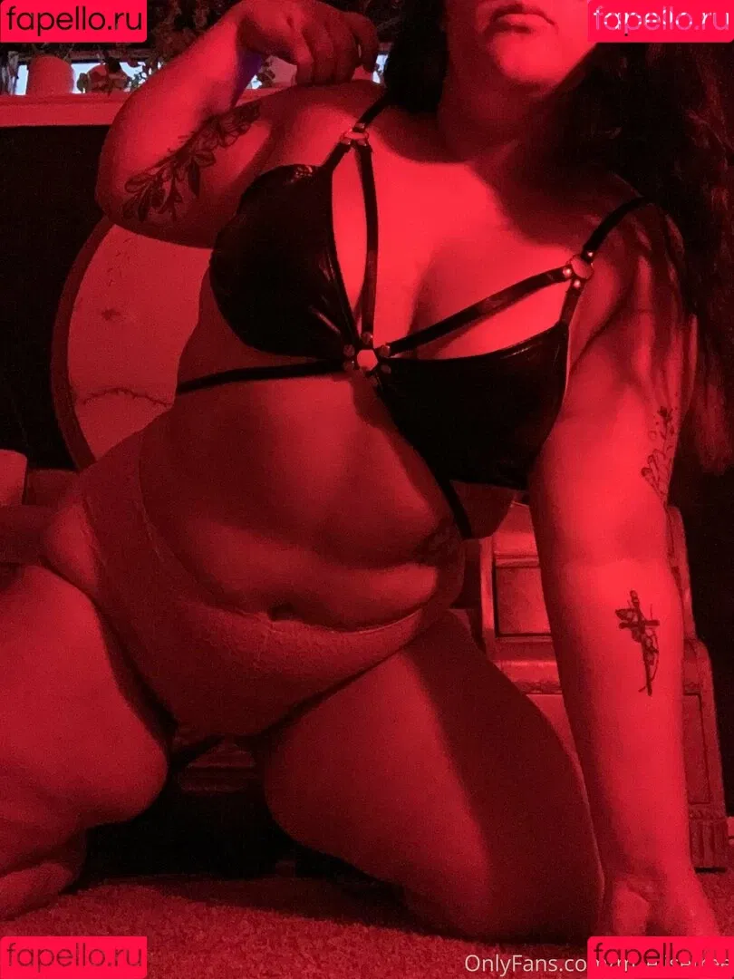 m_elise Onlyfans Photo Gallery 