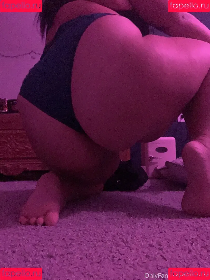 m_elise Onlyfans Photo Gallery 