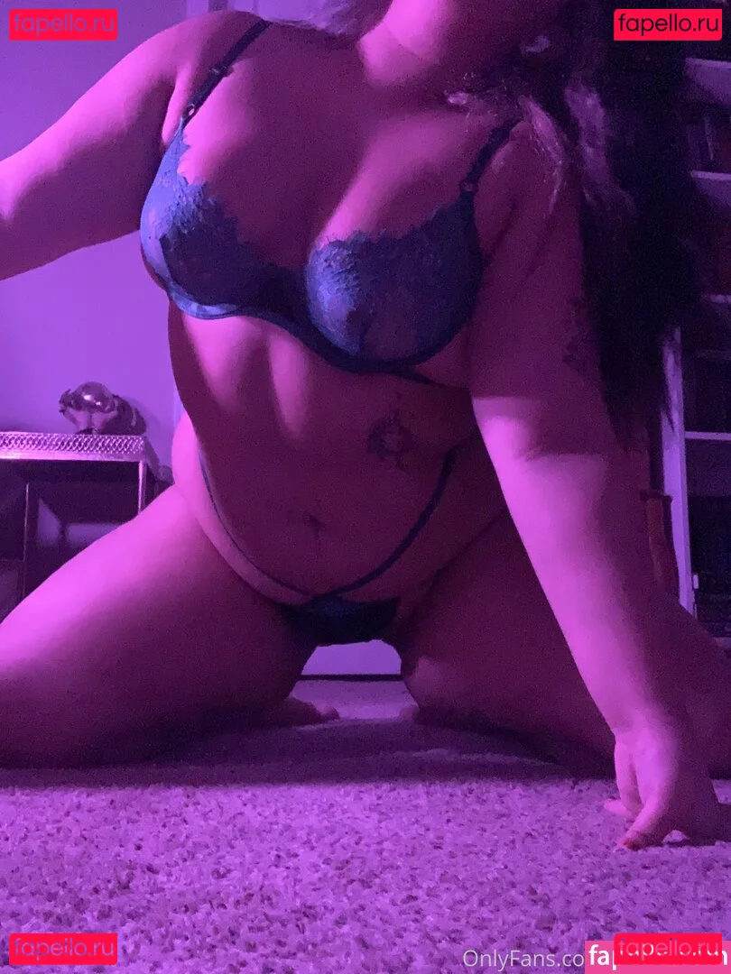m_elise Onlyfans Photo Gallery 