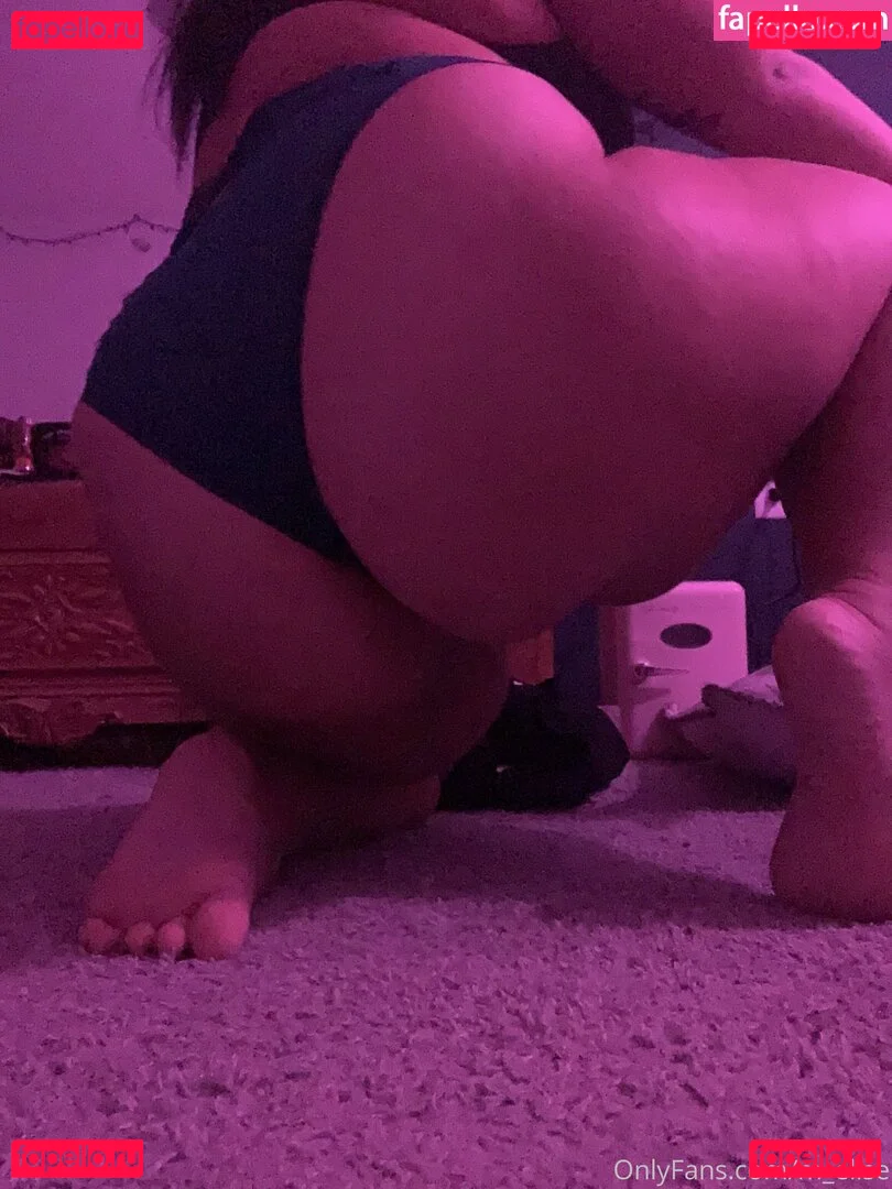 m_elise Onlyfans Photo Gallery 