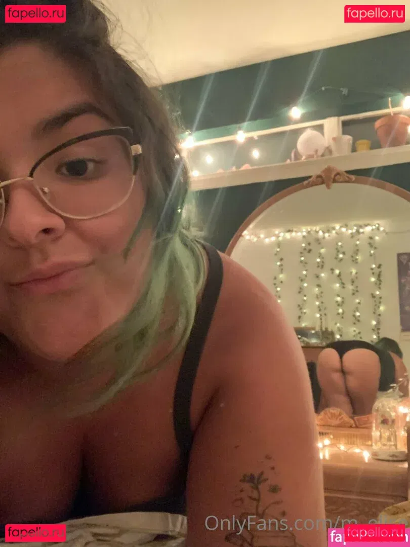 m_elise Onlyfans Photo Gallery 