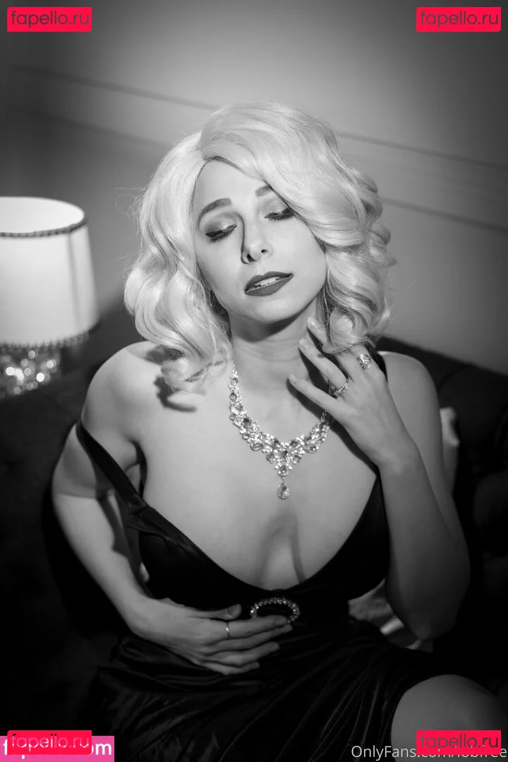 lobfree Onlyfans Photo Gallery 