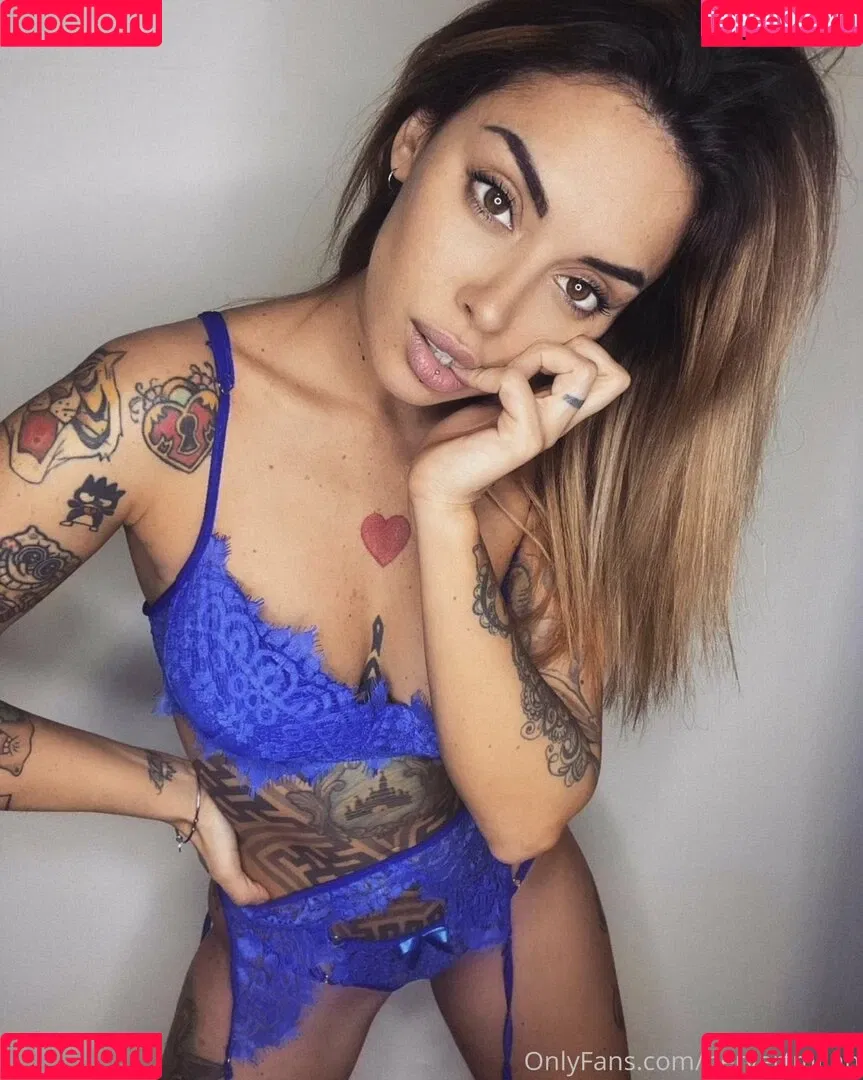 pervertmilan Onlyfans Photo Gallery 