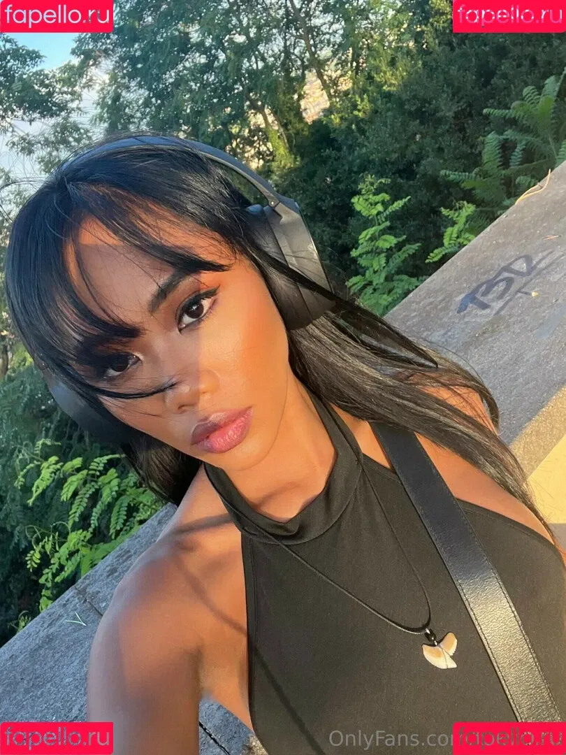 Sheiziss Onlyfans Photo Gallery 