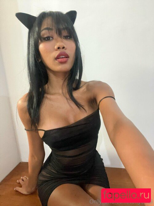 Sheiziss Nude Onlyfans Photo 27