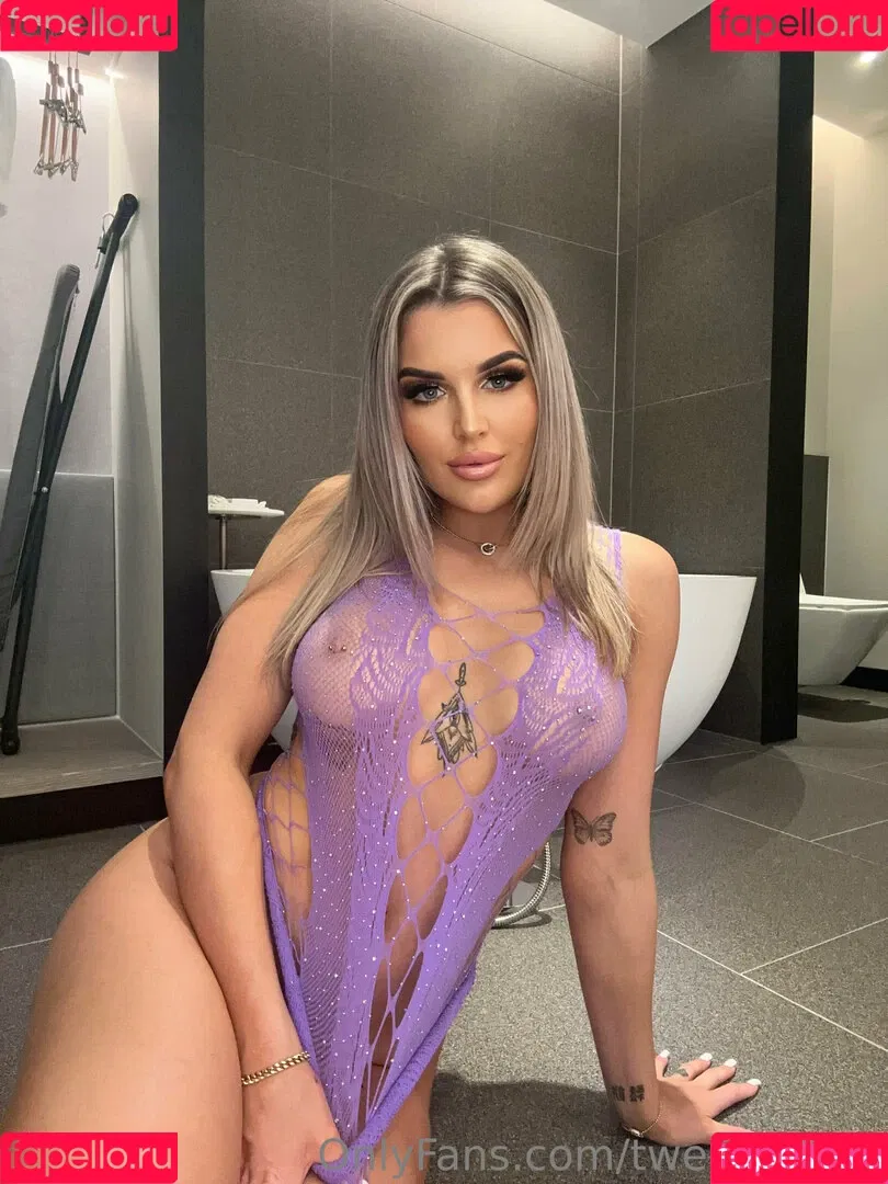 twerkariana Onlyfans Photo Gallery 