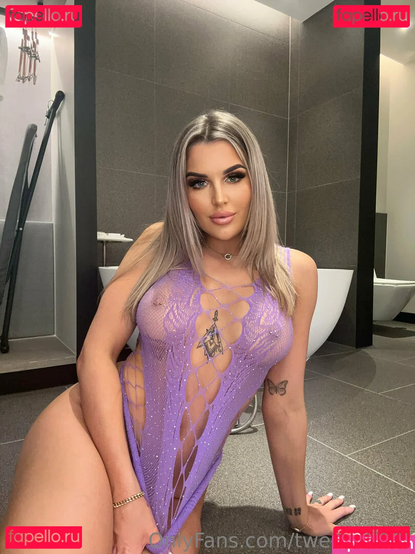 twerkariana Onlyfans Photo Gallery 