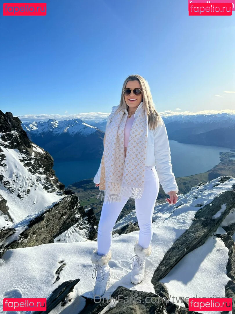 twerkariana Onlyfans Photo Gallery 