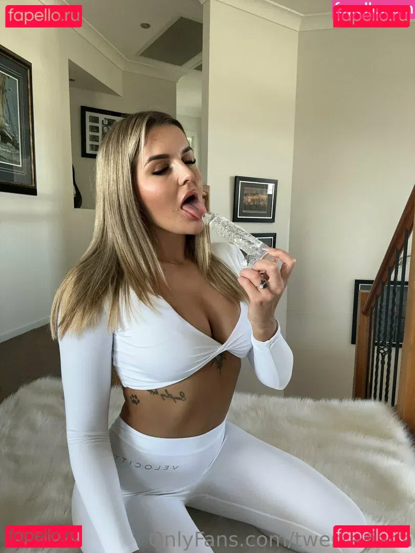 twerkariana Onlyfans Photo Gallery 