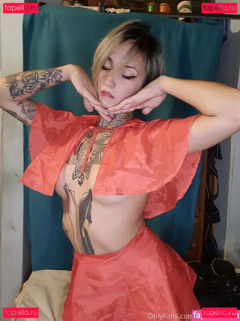 Luzz_chan Onlyfans Photo Gallery 