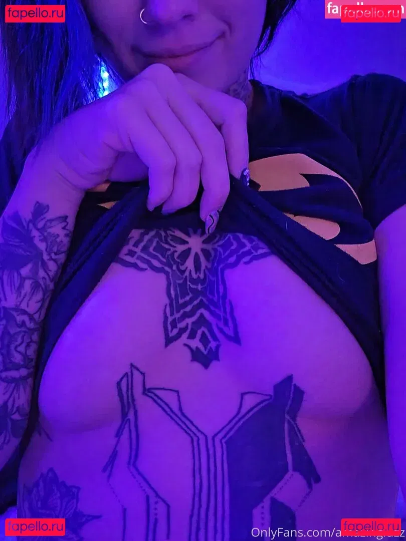 Luzz_chan Onlyfans Photo Gallery 