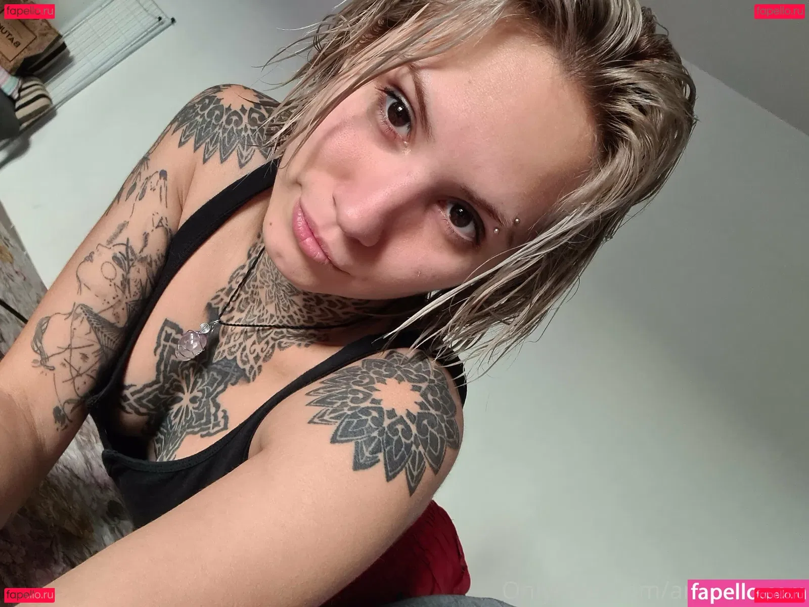 Luzz_chan Onlyfans Photo Gallery 