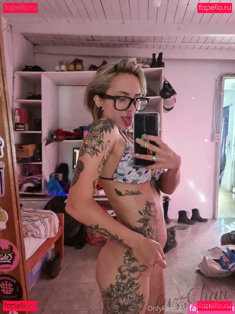 Luzz_chan Onlyfans Photo Gallery 