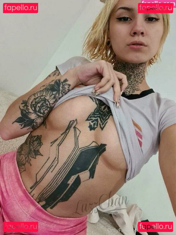Luzz_chan Onlyfans Photo Gallery 