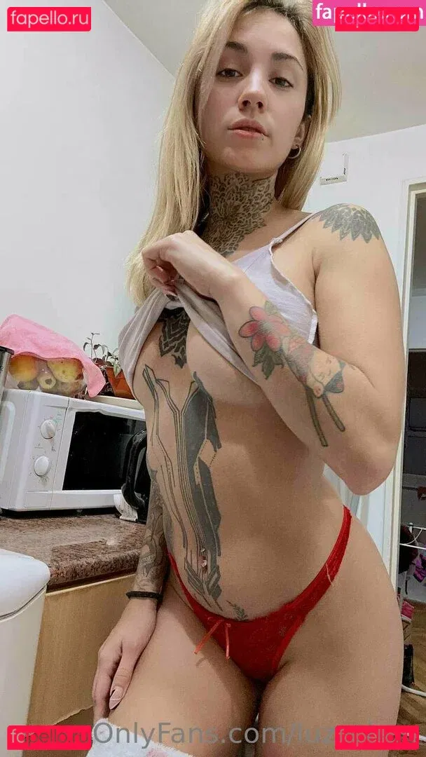 Luzz_chan Onlyfans Photo Gallery 