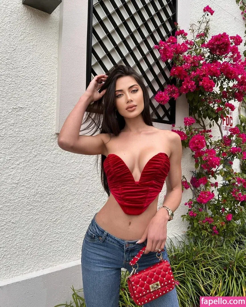 Georgina Mazzeo Onlyfans Photo Gallery 