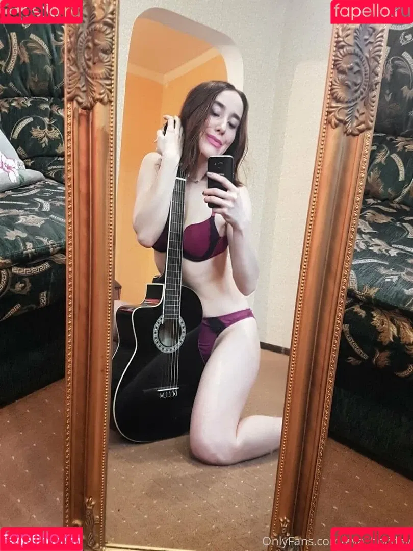 evaholiday Onlyfans Photo Gallery 