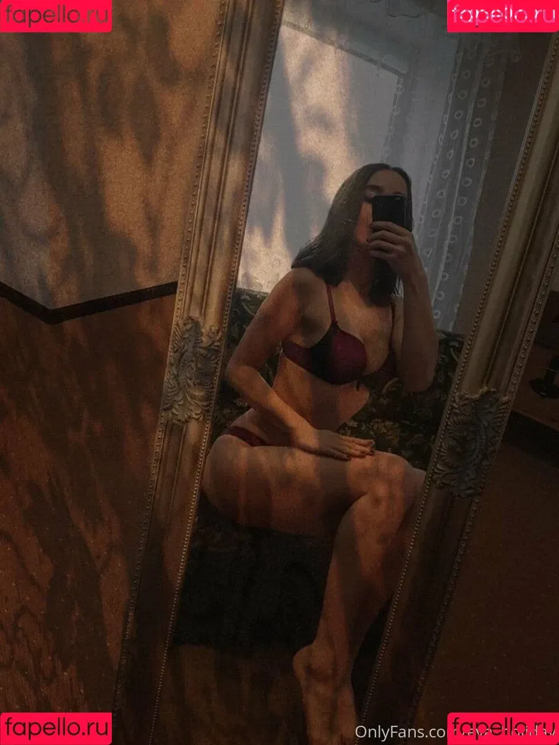 evaholiday Onlyfans Photo Gallery 