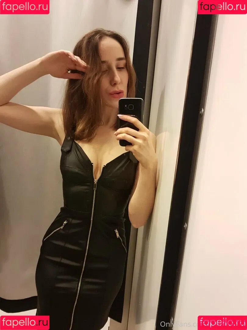 evaholiday Onlyfans Photo Gallery 