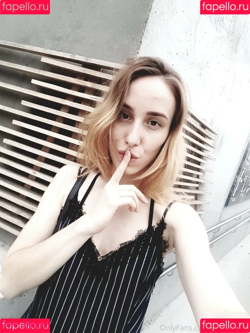 evaholiday Onlyfans Photo Gallery 