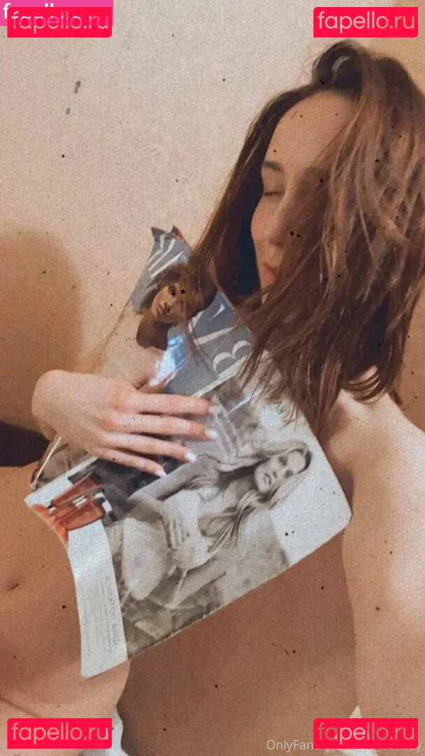 evaholiday Onlyfans Photo Gallery 