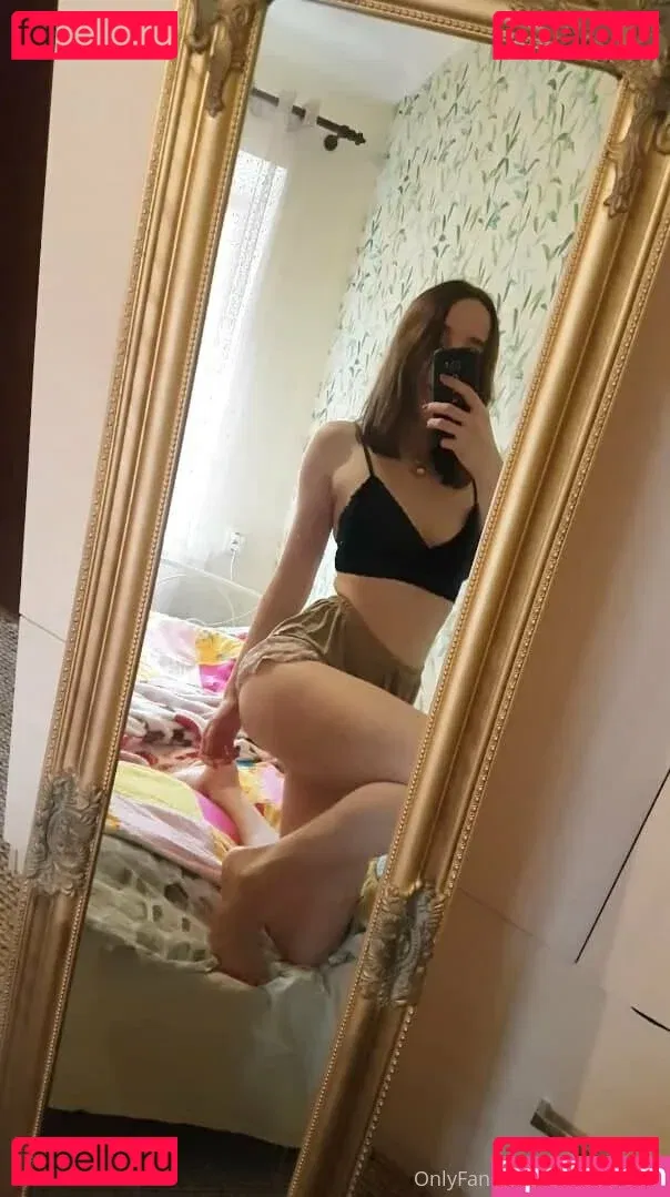 evaholiday Onlyfans Photo Gallery 