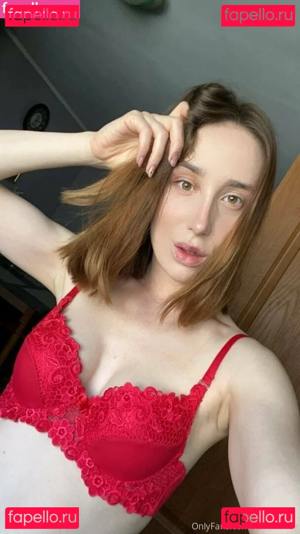 evaholiday Onlyfans Photo Gallery 