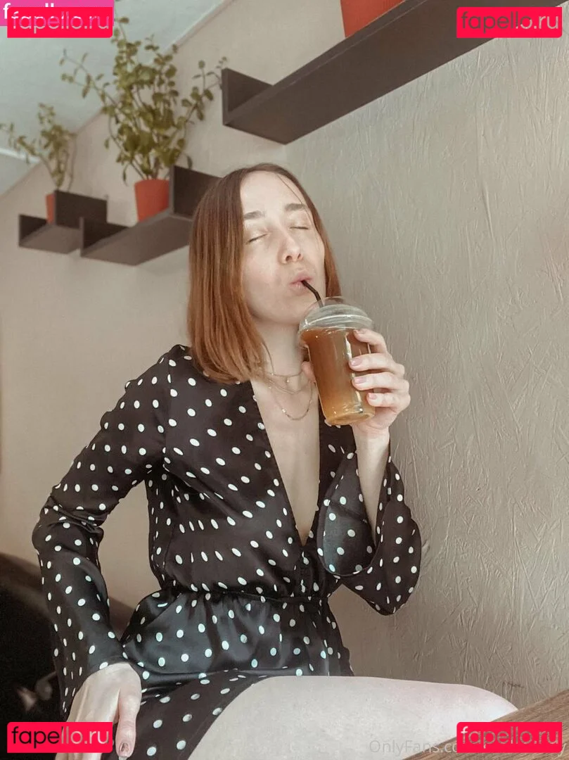 evaholiday Onlyfans Photo Gallery 